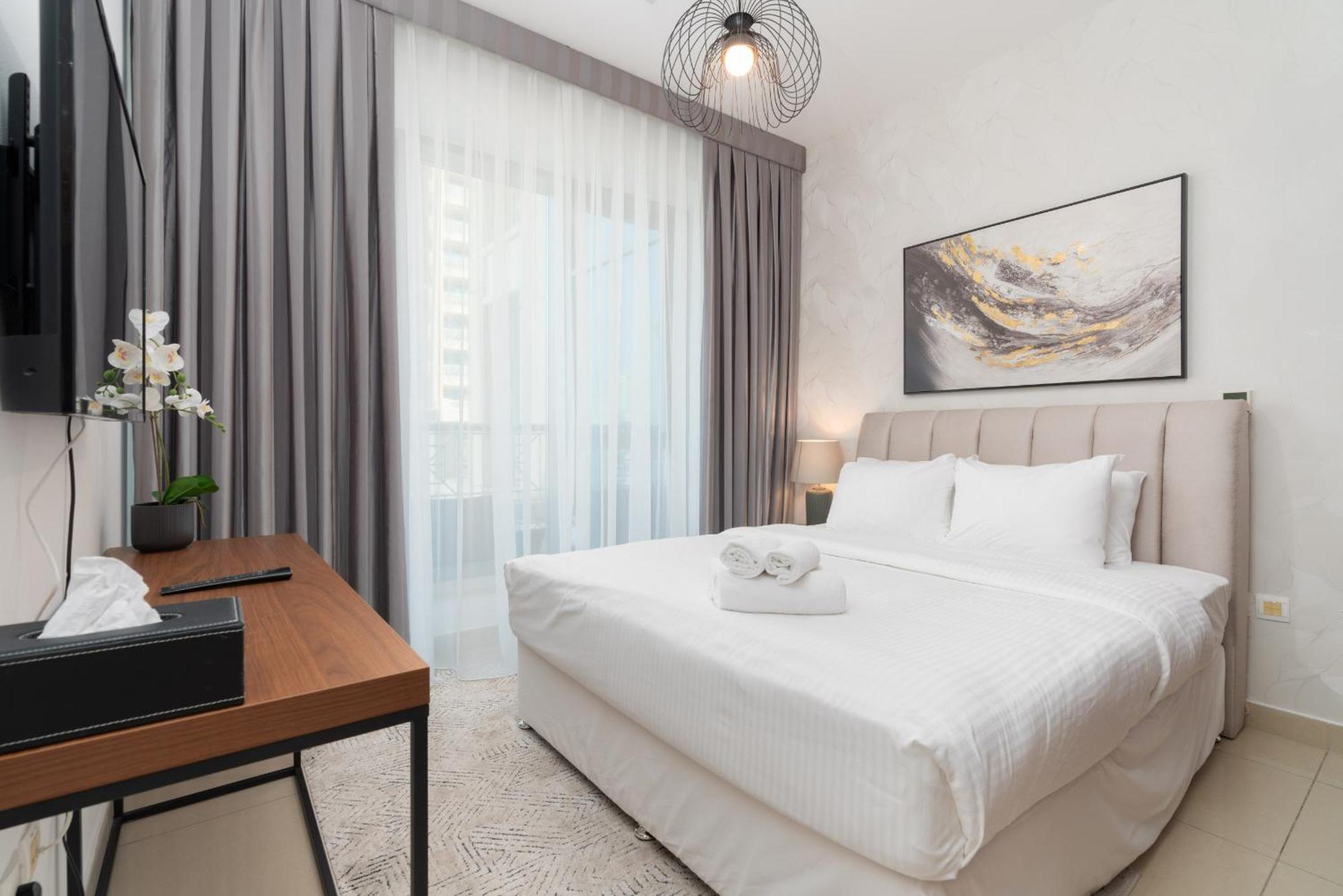 Luxury 2Br Downtown Apt With Burj Khalifa Views Dubai Exterior foto