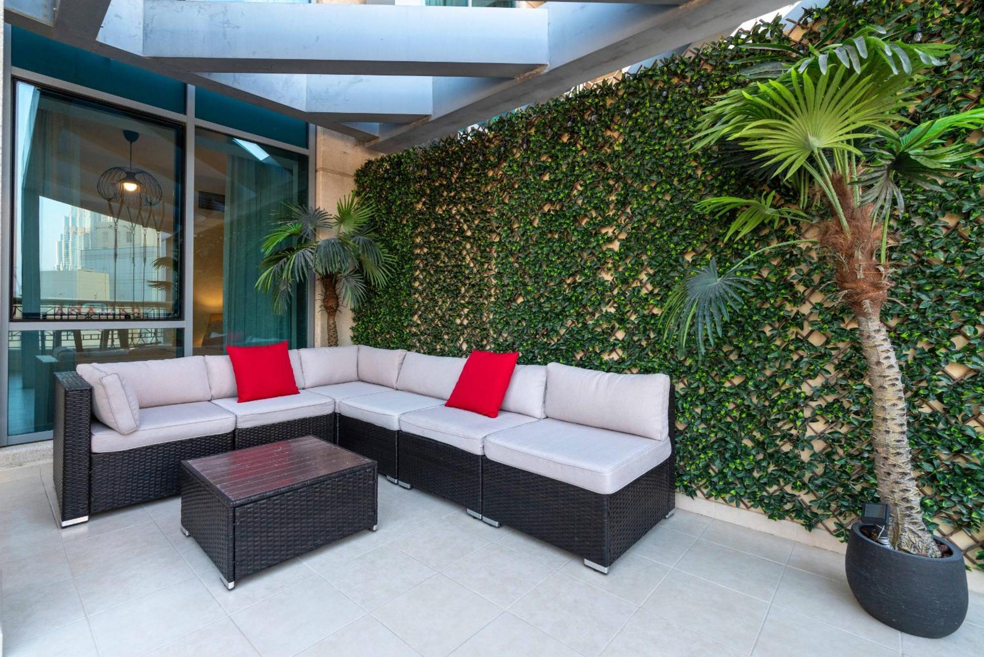 Luxury 2Br Downtown Apt With Burj Khalifa Views Dubai Exterior foto